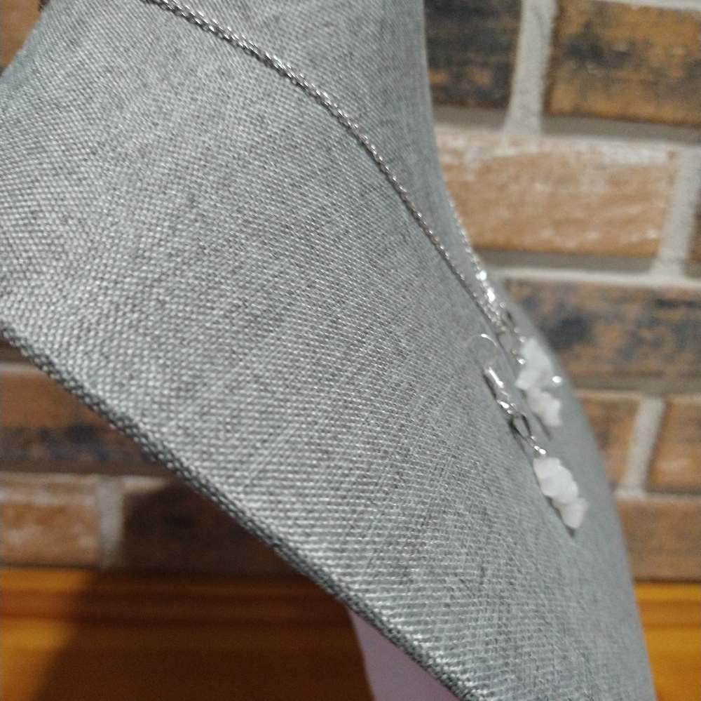 Quartz crystal Chip Stone pendant necklace - Picture 6 of 12